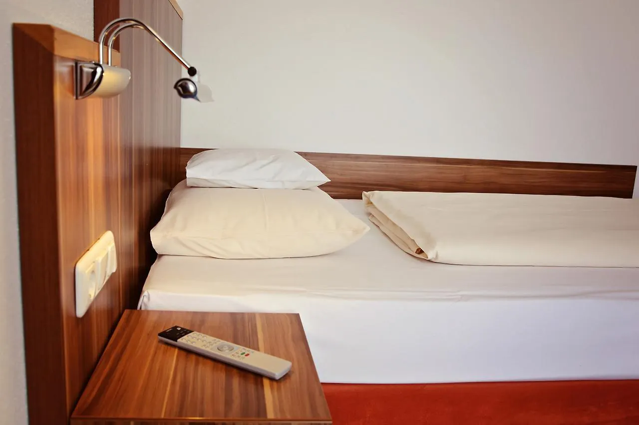 ***  Hotel Meridian ***Superior Ergolding Germany